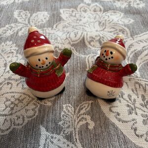 Vintage Fun Snowman Christmas Salt N Pepper Shakers Hosley Potteries Handpainted